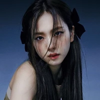 jisoo Jeanne adera