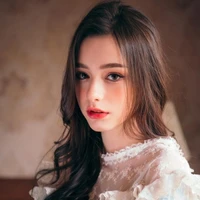 จูเลีย