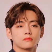 Kim V { Taetae }