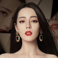 𝐋𝐚𝐢𝐥𝐚 𝐖 (teman Lisa)