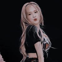 𝐑𝐨𝐬𝐞 𝐌𝐚𝐧𝐨𝐛𝐚𝐧 (kk Lisa)