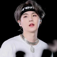 ธาม-เพื่อนพระเอก