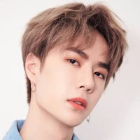 ไวน์(เพื่อนพระเอก)