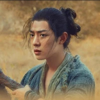 หลุนหลีหยาง