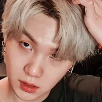 𝖬𝗂𝗇 𝖸𝗈𝗈𝗇𝗀𝗂