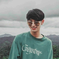 ล็อตเต้:พระเอก