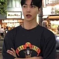 ไดม่อน พระเอก