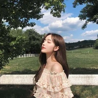 เทียร่า(พี่สาวพระเอก)