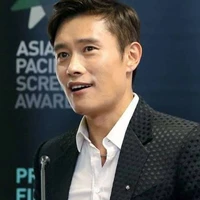 ทิติ(พ่อพระเอก)