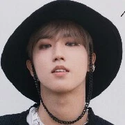HAN JISUNG AXTON
