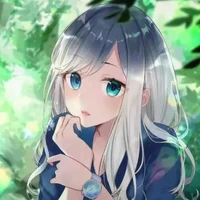 author (Lilly)