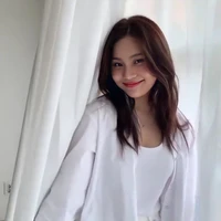 KIM YEWON BRIGHT ((UMJI) ISTRI SEHUN)