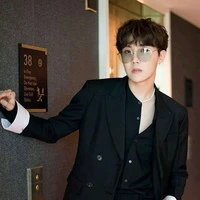 JUNG HOSEOK DEALOVA