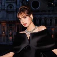 VICTORIA RIDGEWELL¹