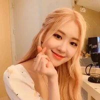 Laras ayunda