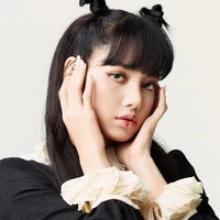 lalisa queen