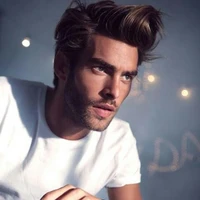 Riccardo Hernández