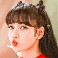 LALISA MANOBAN/lisa