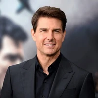 Tuan Tua Gareth (Julian Gareth)