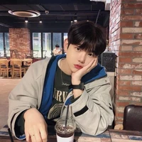 จินเบ(เพื่อนพระเอก)