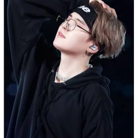 yonggi/suga (tuan king)