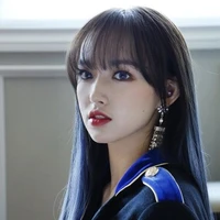 ซาน👑