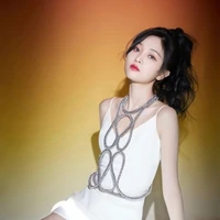 ไอริน😒[น้องต่างแม่นางเอก]