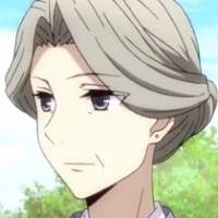 Nana Luci (B)
