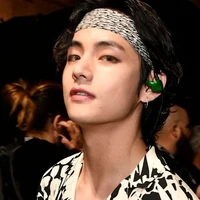 Taehyung (White tiger)