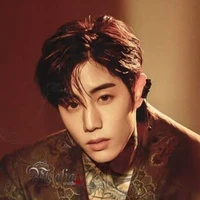 พิภพ(พ่อ อลิซ+ลิซ่า)