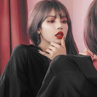Lalisa Manabon(mommy V)