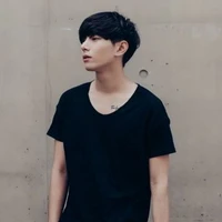 อานนท์(พระเอก)