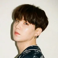 jeon Alexander ( kakak 2 Kayla )