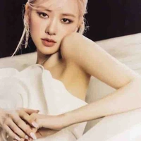 อลิซ:แม่นางเอก