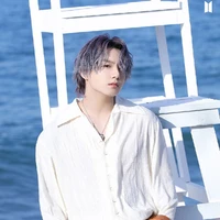 Jungkook King Elizabeth