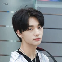 hyunjin Robert