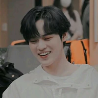 Zhong chenle [lele🐬]