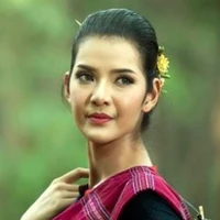 ขิม//บ่าวรับใช้ของโสภา