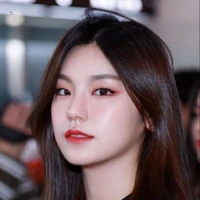 Hwang yeji