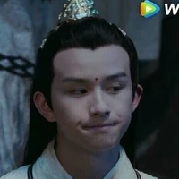 ชิงชิง(ผู้นำเผ่าจิ้งจอก9หาง)