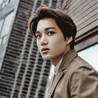 Lee Kai(abang Vellyn/kepsek)