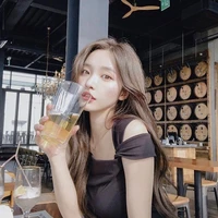 มิ้น(เพื่อนนางเอก) (น้องสาวพระเอก)