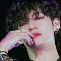 KIM TAEHYUNG