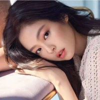 KIM JENNIE