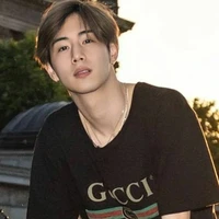 พอส(พระเอก)