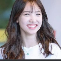 นาวา(แฝด)