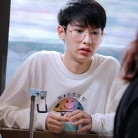 เพื่อนนายเอก