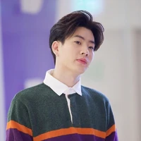 เพื่อนพระเอก