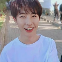 renjun M.