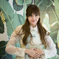 Lisa (Pelayan Ji-Soo)